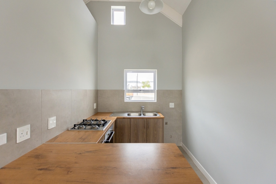 2 Bedroom Property for Sale in Laguna Hills Western Cape